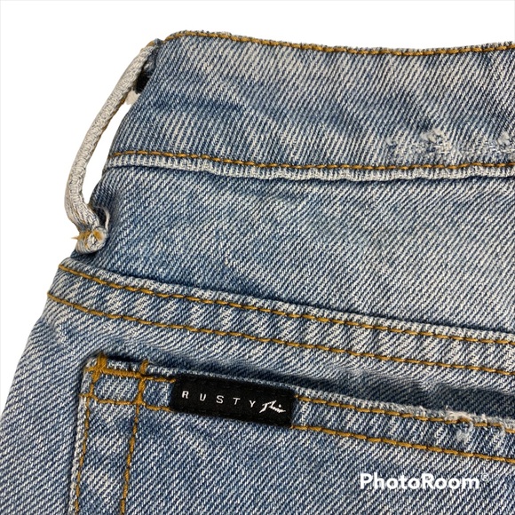 Rusty Jean Shorts - Picture 4 of 5